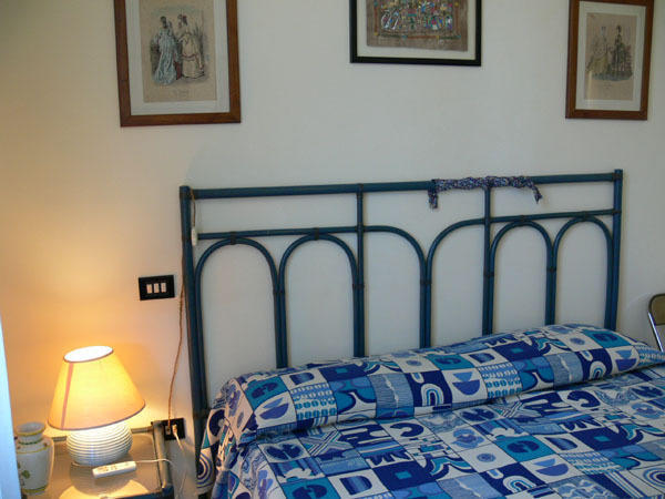 Casanoemi 2 Bed & Breakfast Cagliari Oda fotoğraf