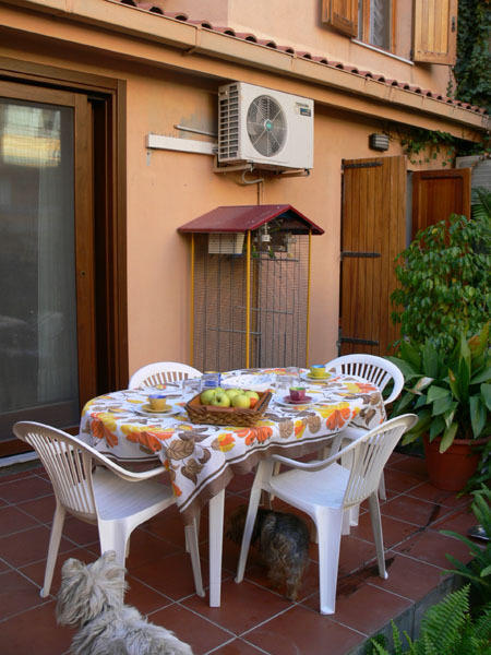 Casanoemi 2 Bed & Breakfast Cagliari Dış mekan fotoğraf